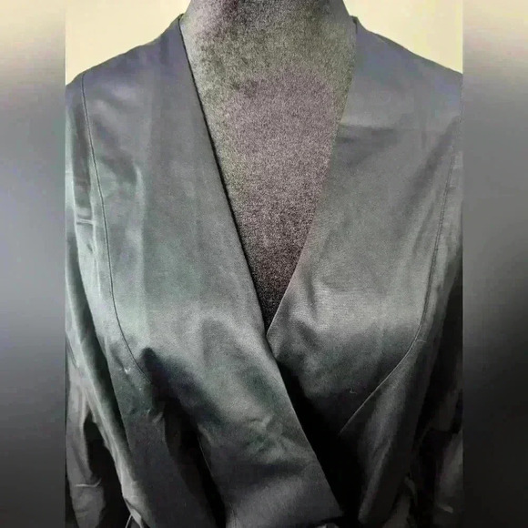 ThirdLove Black Robe - Picture 4 of 10